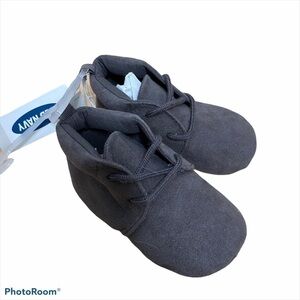 Old Navy Baby Brown Gray Chukka Boots NWT 6-12 mos